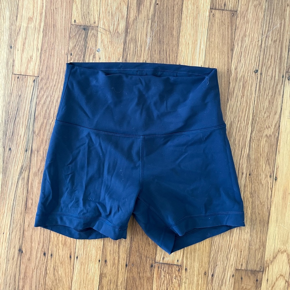 Lululemon wunder train shorts 4”